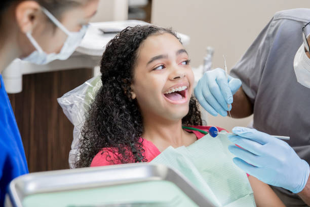 Best Knocked-Out Tooth Emergency  in Country Club Hills, MO