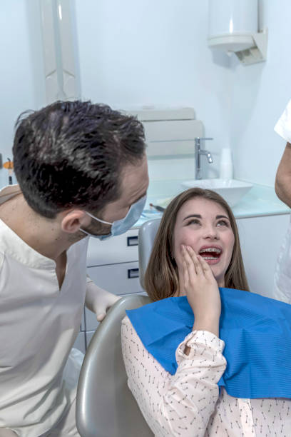 Best Emergency Dentist Open Today  in Country Club Hills, MO